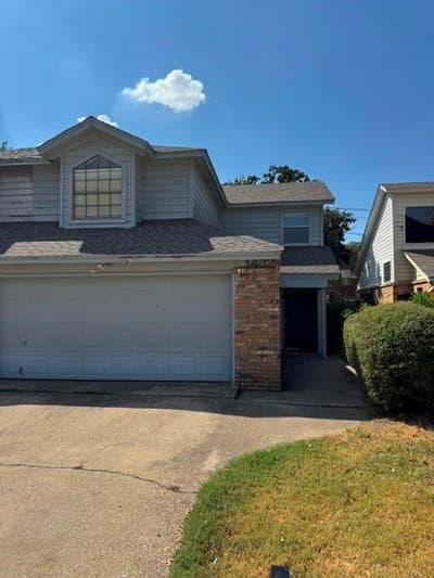 1432 Palmnold Circle W, Fort Worth TX 76120