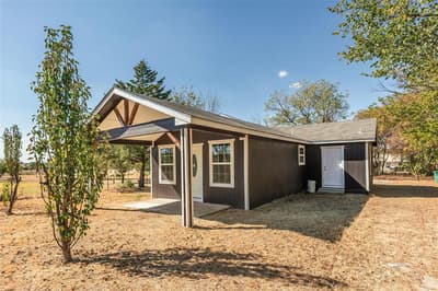 106 Northcott Street, Nocona TX 76255