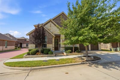 4808 Forest Crest Parkway, Arlington TX 76005 - Photo 2