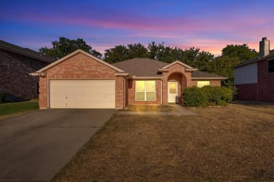 324 Marsha Street, Saginaw TX 76179