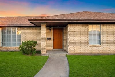 1825 Mahalia Drive, Waco TX 76705 - Photo 2