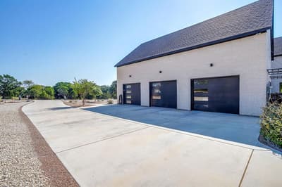 8104 Leven Links Street, Cleburne TX 76033 - Photo 2