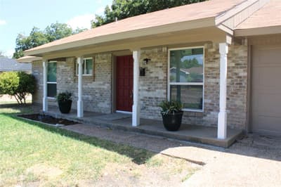 918 Heritage Circle, Garland TX 75043 - Photo 3