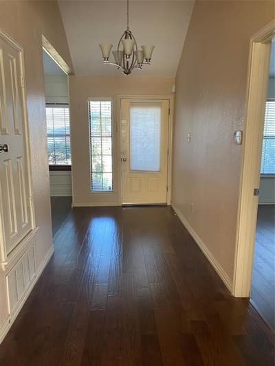 1519 Mission Ridge Trail, Carrollton TX 75007 - Photo 2