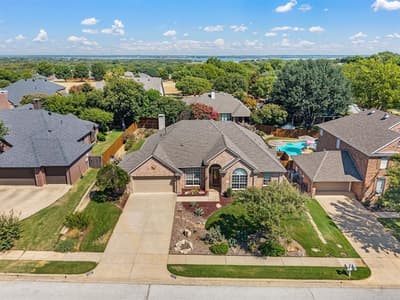 3102 Lake Park Drive, Grapevine TX 76051