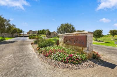 196 Bearclaw Circle, Aledo TX 76008 - Photo 2