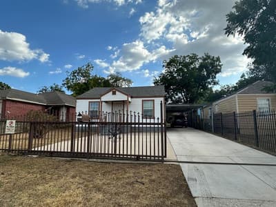 2720 Burchill Road, Fort Worth TX 76105 - Photo 3