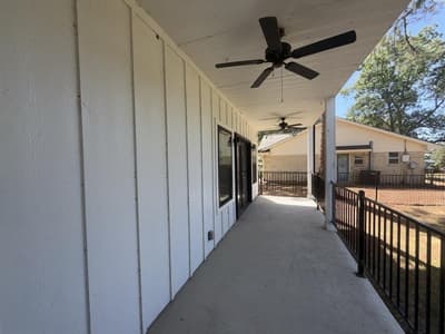 138 Sunset Drive, Gun Barrel City TX 75156 - Photo 4