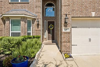 1301 Baynes Drive, McKinney TX 75071 - Photo 3