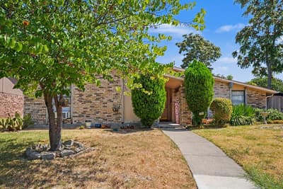 3602 Clover Meadow Drive, Garland TX 75043 - Photo 2