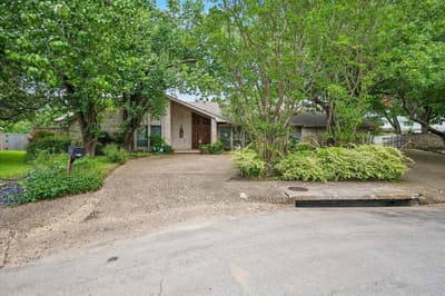 6940 Wildglen Drive, Dallas TX 75230 - Photo 4
