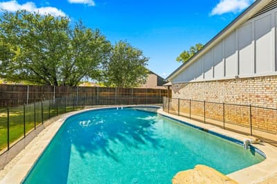 2857 Hurstview Drive, Hurst TX 76054