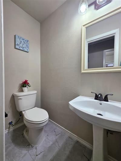 424 E Ellen Avenue, Hurst TX 76053 - Photo 5