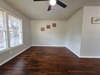 424 E Ellen Avenue, Hurst TX 76053 - Photo 4