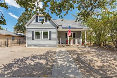 1404 Clinton Avenue, Fort Worth TX 76164