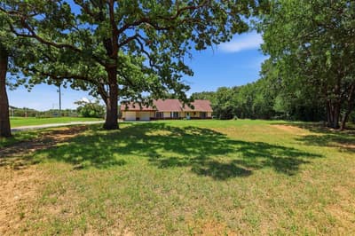 4298 Knob Road, Springtown TX 76082 - Photo 4