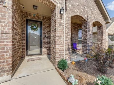 9236 Flying Eagle Lane, Fort Worth TX 76131 - Photo 3