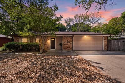 2614 Creekview Drive, Arlington TX 76016