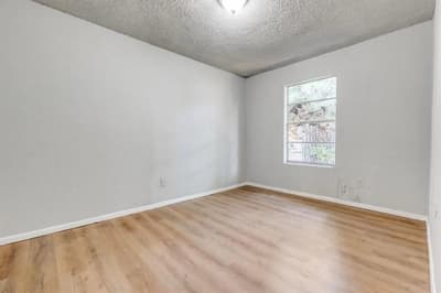 4404 Colonial Avenue, Dallas TX 75215 - Photo 4