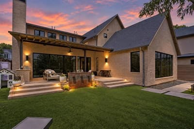 6726 Lake Circle Drive, Dallas TX 75214 - Photo 2