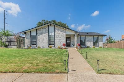 2901 Gayle Drive, Garland TX 75044