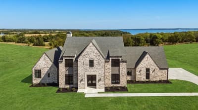 1111 Lakeway Drive, Sanger TX 76266