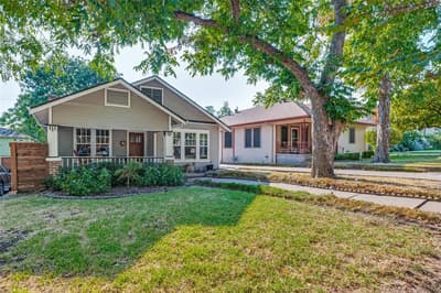 1010 Woodlawn Avenue, Dallas TX 75208 - Photo 2