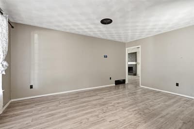 439 Shorewood Drive, Duncanville TX 75116 - Photo 3