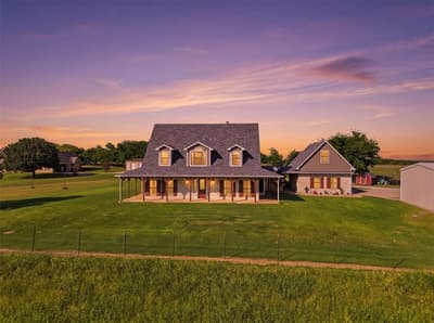8649 River Hills Road, Godley TX 76044 - Photo 2