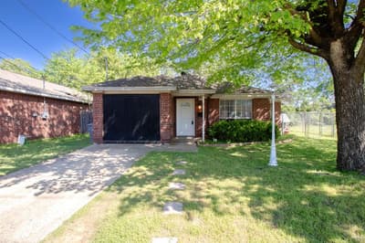 2651 Anderson Street, Dallas TX 75215