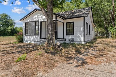 927 Oakwood Avenue, Waco TX 76706 - Photo 2
