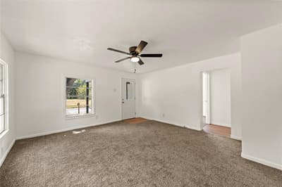 927 Oakwood Avenue, Waco TX 76706 - Photo 4