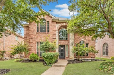 12361 Hawk Creek Drive, Frisco TX 75033 - Photo 2