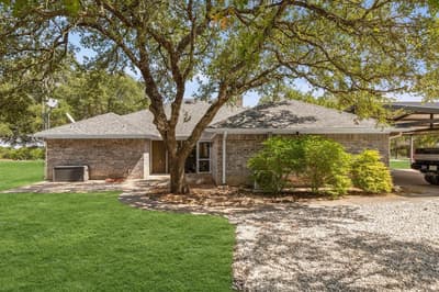 314 Bend Of The Bosque Road, China Spring TX 76633 - Photo 3