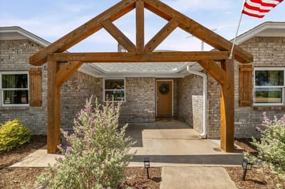 314 Bend Of The Bosque Road, China Spring TX 76633