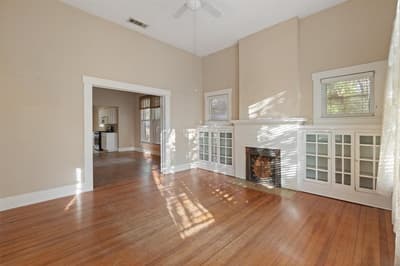 1313 N Robinson Street, Cleburne TX 76031 - Photo 3