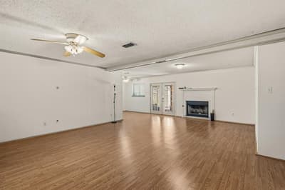 419 Buffalo Drive, Arlington TX 76013 - Photo 5