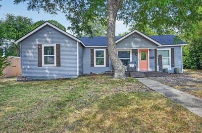 209 Cynisca Street, Waxahachie TX 75165 - Photo 3