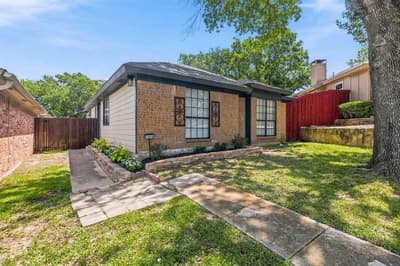 1803 Sherwood Place, Carrollton TX 75006 - Photo 2