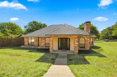 8712 Lake Country Drive, Fort Worth TX 76179 - Photo 3
