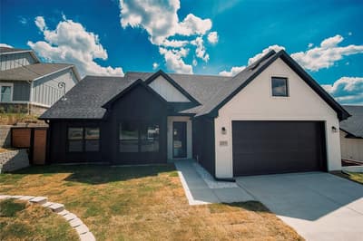 2217 Christine Drive, Granbury TX 76048 - Photo 3