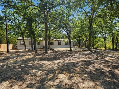 109 Summers Circle, Azle TX 76020