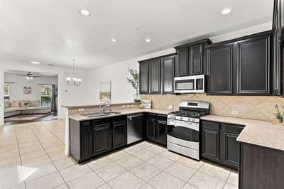 5605 Cojimar Drive, McKinney TX 75070 - Photo 5