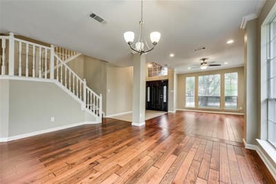 4319 Vine Ridge Court, Arlington TX 76017 - Photo 2