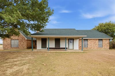 6411 W Line Road, Collinsville TX 76240 - Photo 2