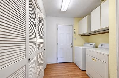 1007 E Russell Avenue, Carrollton TX 75006 - Photo 5