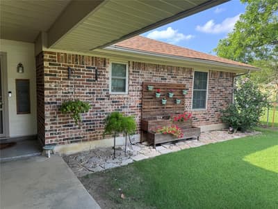 1204 Chester Street, Cleburne TX 76033 - Photo 2