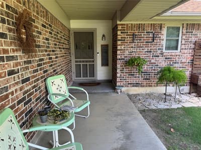 1204 Chester Street, Cleburne TX 76033 - Photo 3