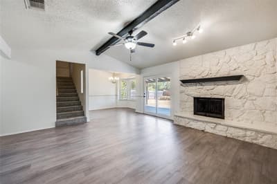 6107 Yorkford Drive, Arlington TX 76001 - Photo 5