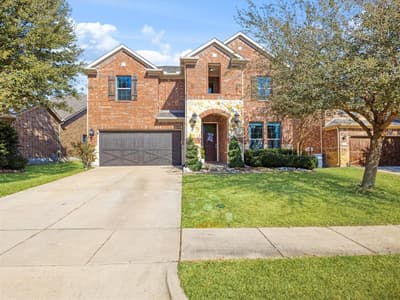 3916 Brook Wood Drive, McKinney TX 75071 - Photo 2